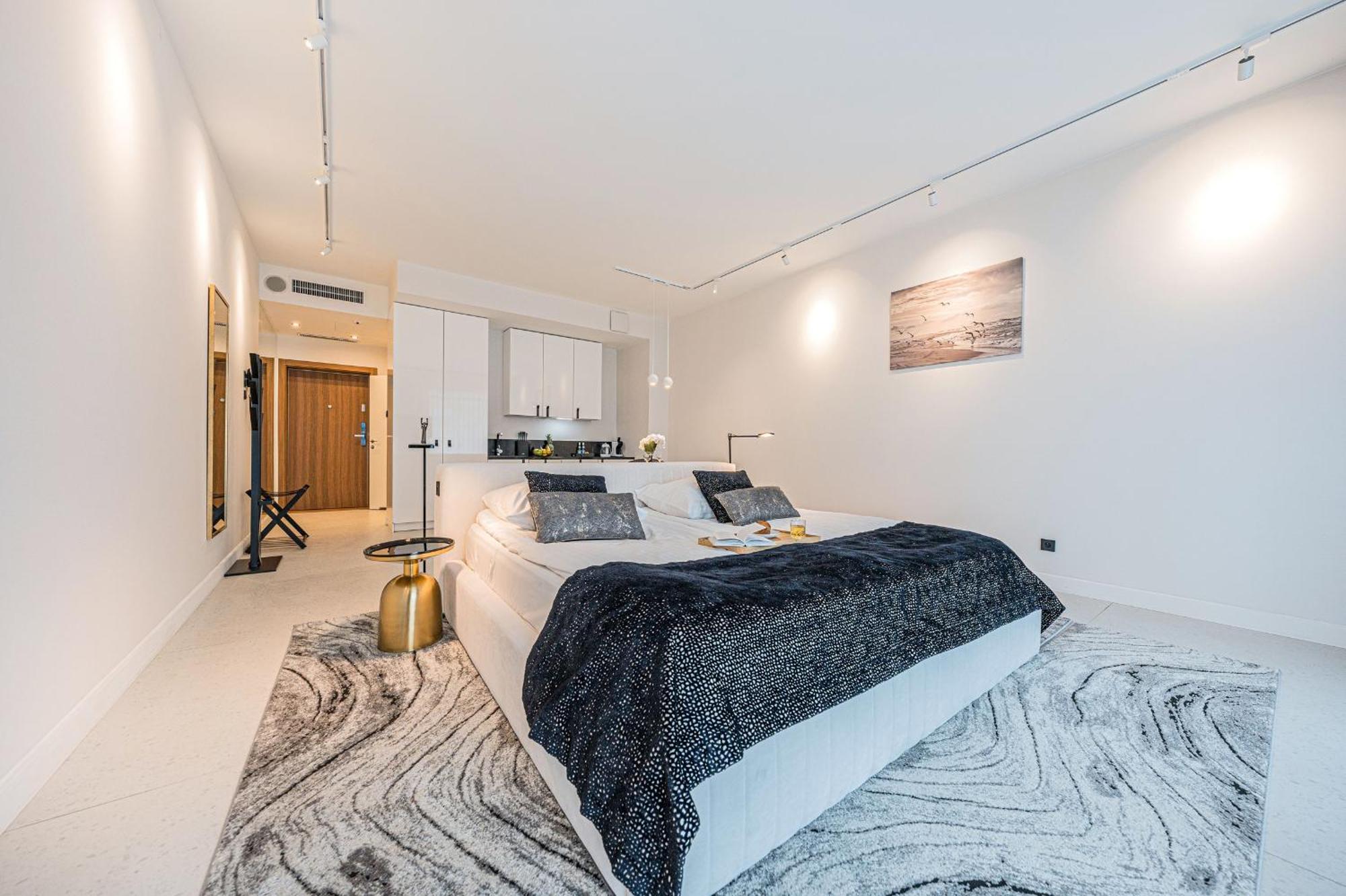 Deo Plaza Apartamenty Premium By Rent Like Home Гданськ Екстер'єр фото